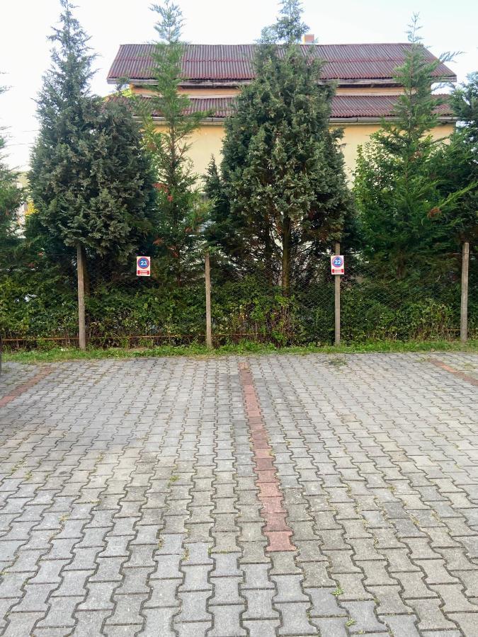 Quiet 3-Room Apt - 2 Parking Spaces - 5 Min Bus Floresti  Exterior photo